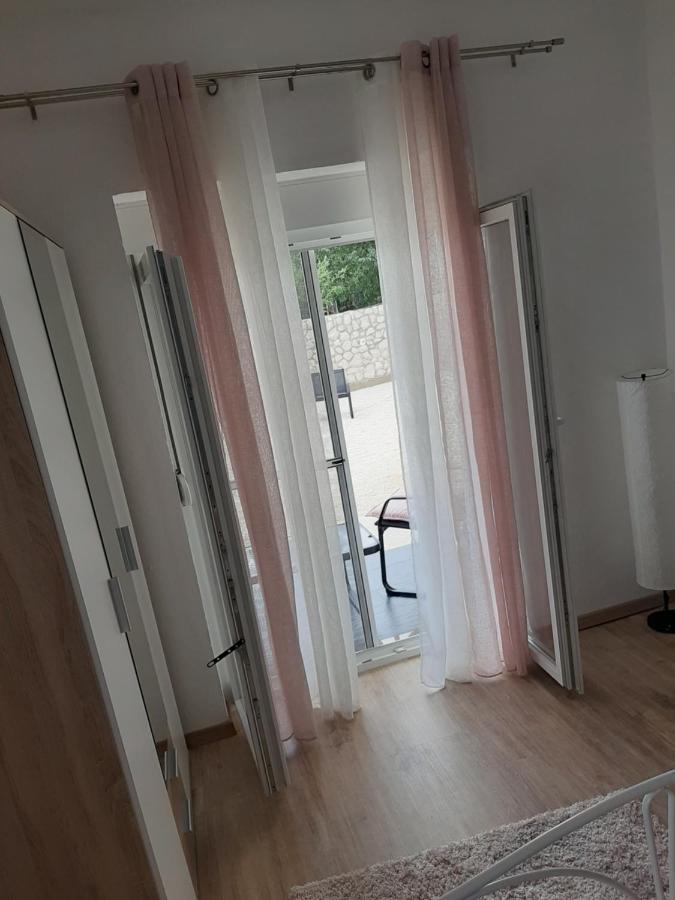 Ferienhaus Karlo Pridraga エクステリア 写真